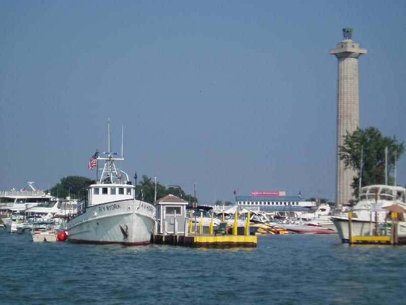 Lake Erie Real Estate Chuck & Marti Redmond, CENTURY 21 Bolte Real Estate